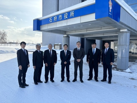 写真:北海道石狩市の行政視察の様子
